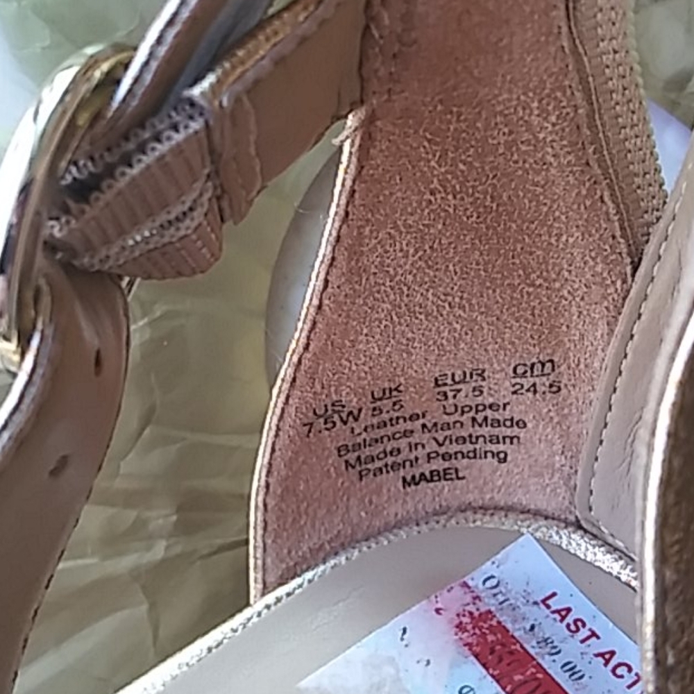 Naturalizer metallic pink gold tone - Picture 8 of 8